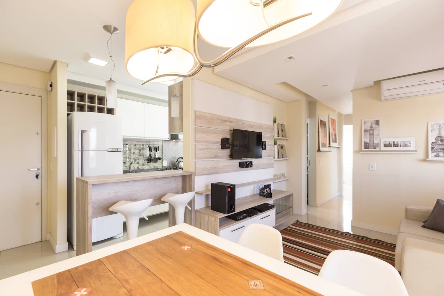 Apartamento con piscina en Novo Humaitá, frente al parque