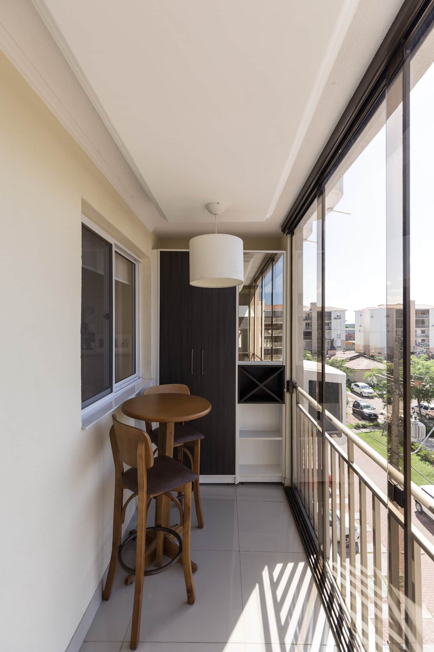Condomínio arborizado no bairro Novo Humaitá, zona norte de Porto Alegre